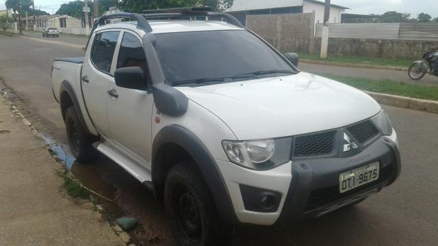 L200 triton savana R$66.500cel *50