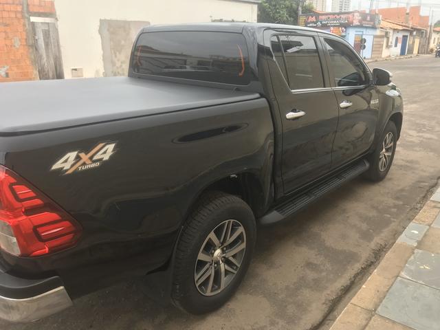 Hilux SRX 2.8 4x4 Diesel 15/16 Top de linha - Foto 2
