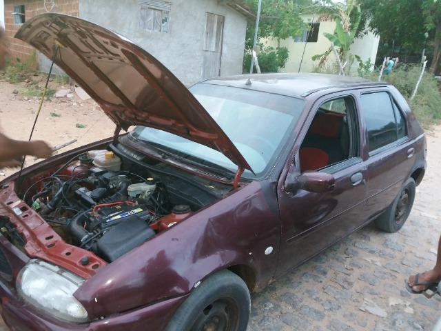 Vendo fiesta 98 ou troco numa shineray fenix gold