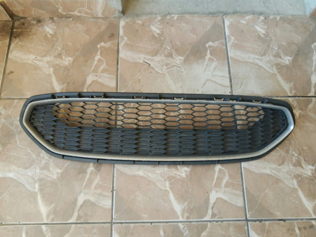 Grade do parachoque ford New Fiesta