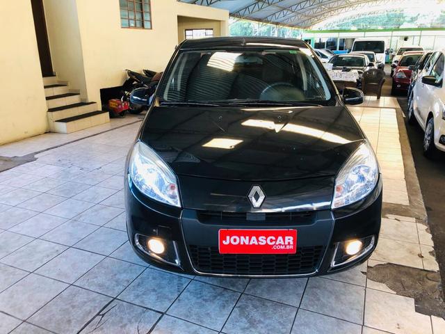 Sandero Privilege 1.6 2012 $21900 - Foto 2