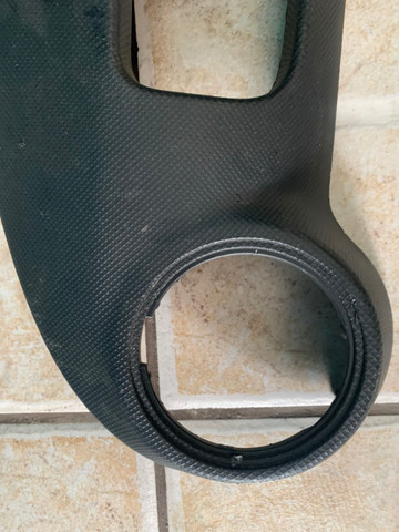 Acabamento lado direito painel renault sandero original - Foto 4