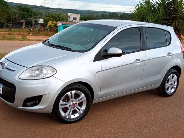 Palio 1.6 Mpi Essence 16V Flex 4P Automático 2013