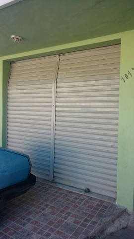 Excelente loja comercial no Amorim, prox. a Fio Cruz