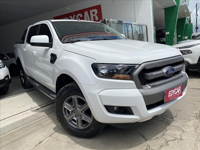 FORD RANGER 2.2 XLS 4X4 CD 16V DIESEL 4P AUTOMÁTICO