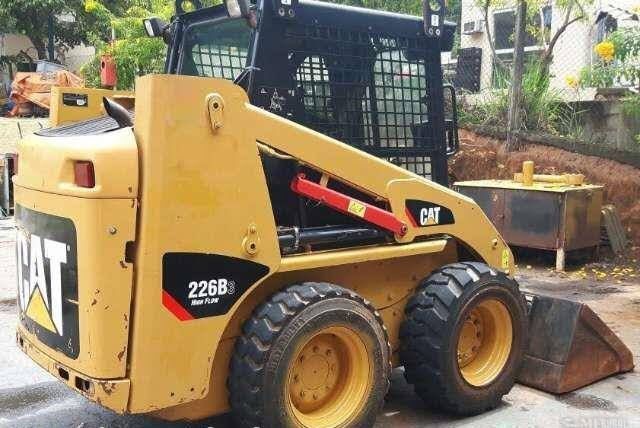 BOBCAT LOCAÇÃO SERVIÇOS - Foto 2