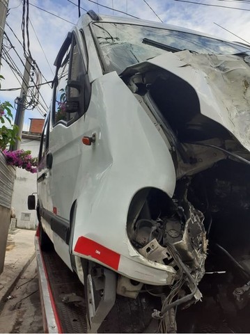 Renault Master 2.5 bus Teto Alto Ano 2006/2006 (Para Venda de Peças)