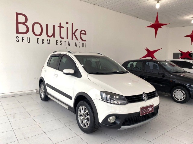 VW CROSSFOX 1.6 ANO 2013 COMPLETO. FINANCIAMOS EM ATÉ 60X