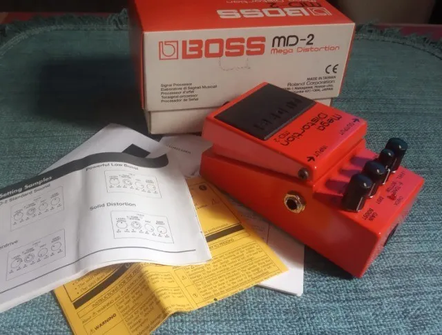 Pedal Mega Distortion Boss MD2