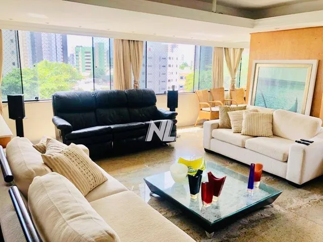 Apartamento em Petrópolis com 270m² à venda por R$ 750.000 - Natal/RN