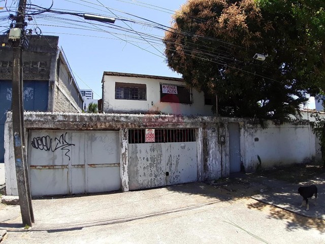 AVH159 - Casa Rua Coelho Neto