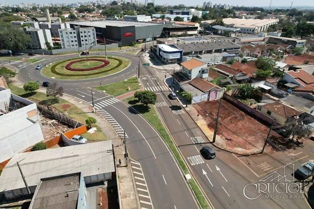 Terreno no Centro em Curitiba / PR, 390m² para Venda por R$ 1.500.000,00