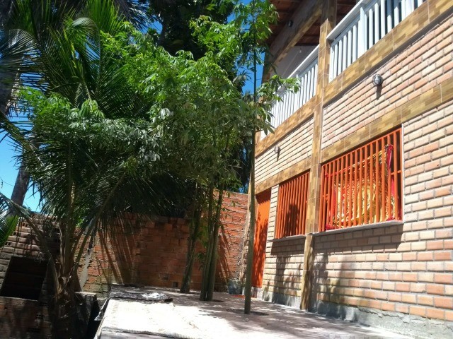 Aluga-se casa na beira do rio em Barreirinhas