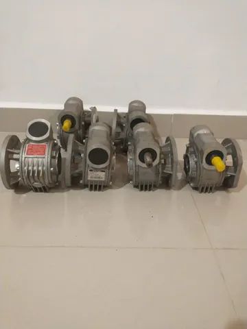 Redutor Bonfiglioli VF 44 F1.