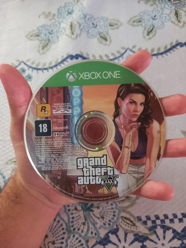 Jogo Gta 5 - Grand Theft Auto V Xbox One s Midia física