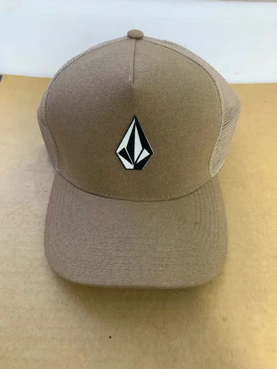 BONÉ VOLCOM