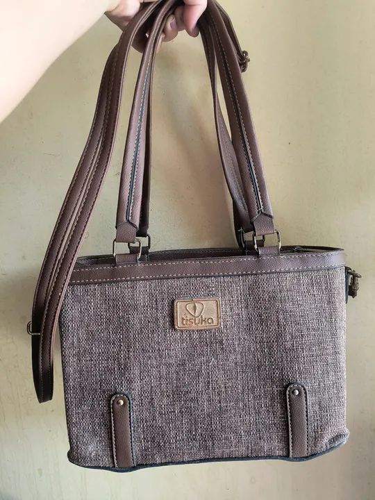 Bolsa feminina em couro