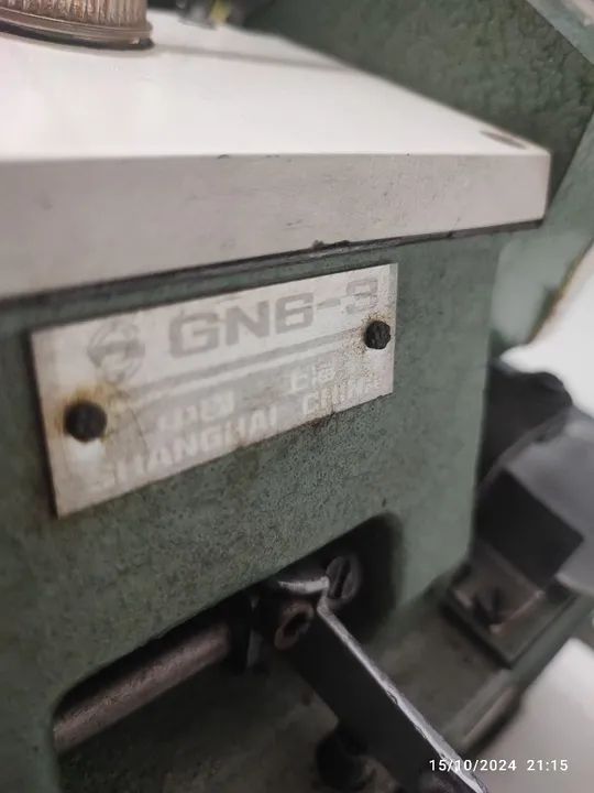 Máquina de costura overloque industrial GN6-3 completa - Foto 6