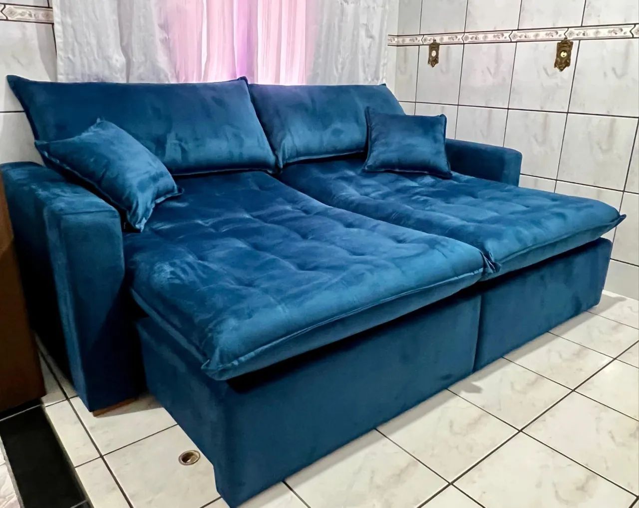 Sofá cama slim mega confortável sem aquela caixa grande atrás ótimo aproveitamento de  - Foto 3