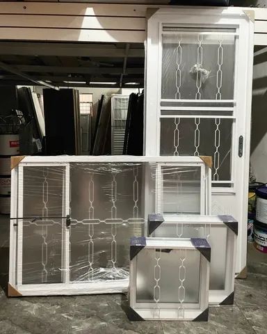 Janela porta e basculante de aço- ENTREGAMOS 