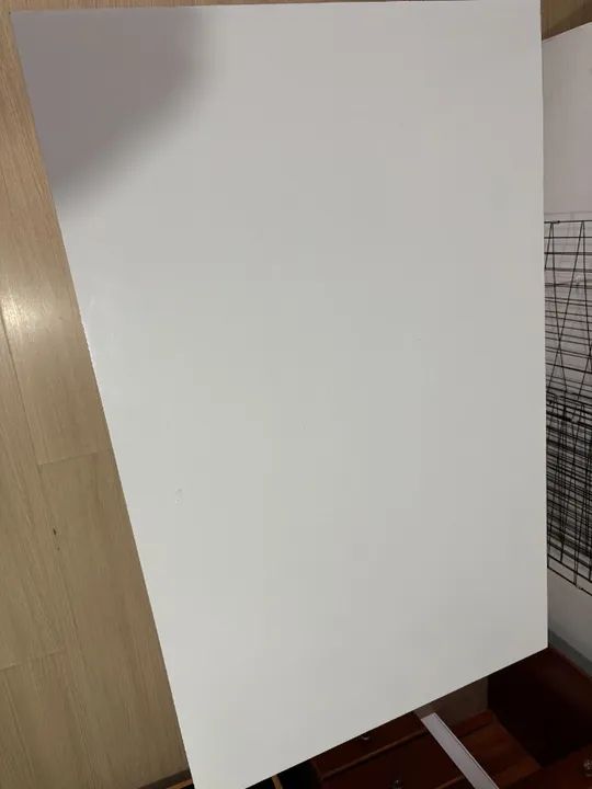 Mesa de jantar branca com 4 cadeiras 200$ - Foto 6