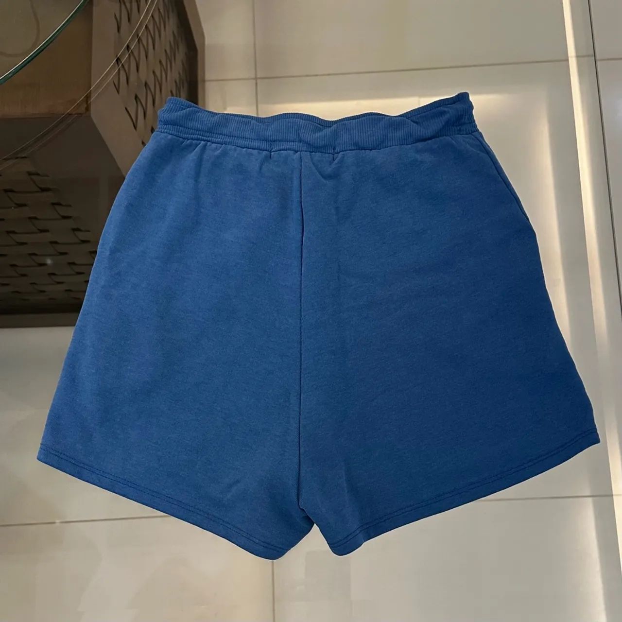 Shorts Moletom Azul Royal - Foto 3