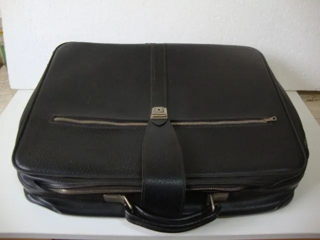 Mala Vintage anos 70/80 Marca Comodoro .
