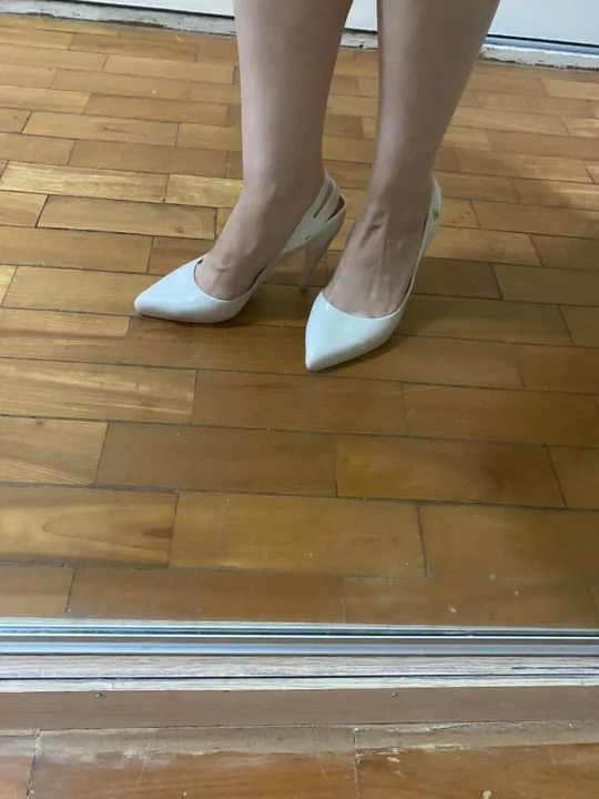 Sapatilha Melissa Bege - Classic Heels - Tam. 35 - COM CAIXA - Foto 4