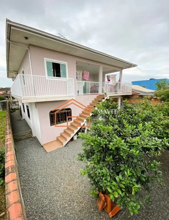 Sobrado 297m² com 6 Dormitórios no Bairro Aventureiro - Joinville - SC - Foto 5