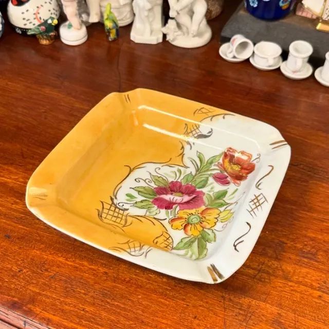 Cinzeiro em porcelana pintado à mão. - Foto 5