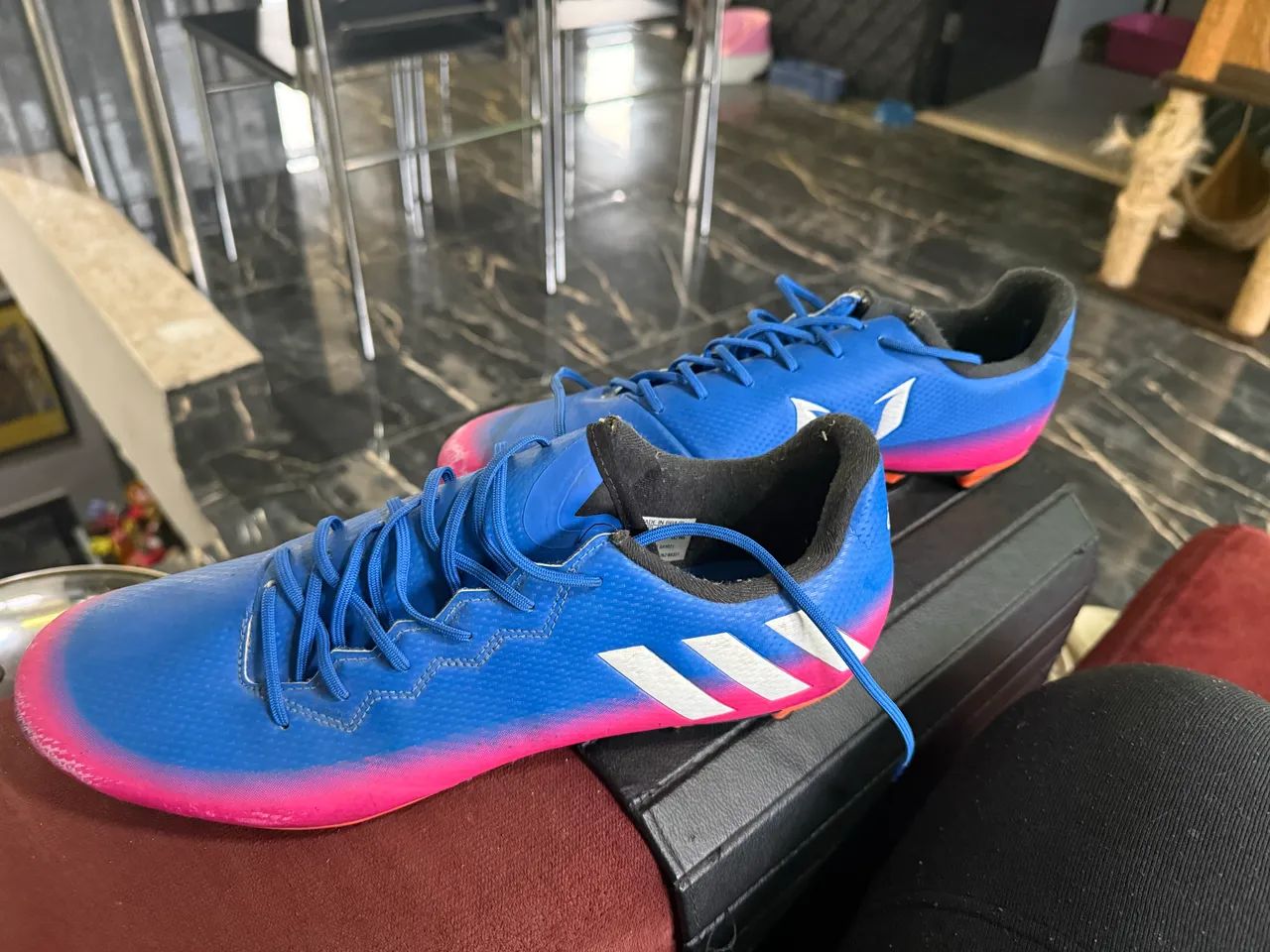 Chuteira adidas messi - Foto 2