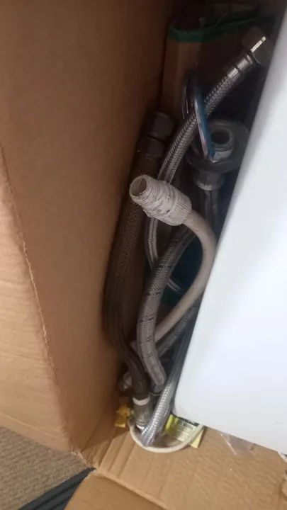 Aquecedor de água (Junker) a gás Komeco 15L Digital usado - Foto 4