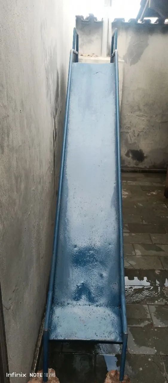 Escorregador de ferro 63824086540417122