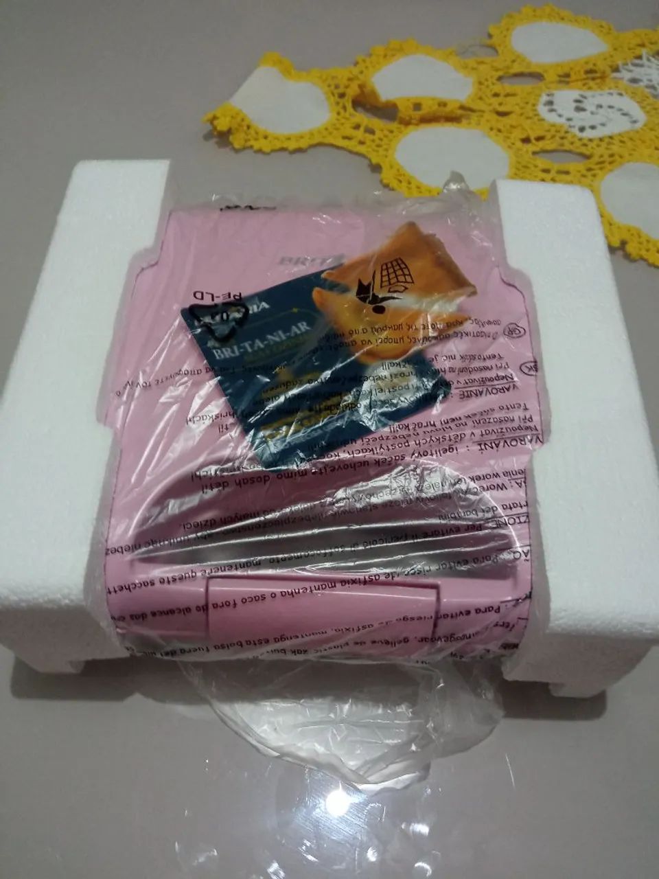 Sanduicheira Britânia Rosa - Compacta e Prática - Foto 3