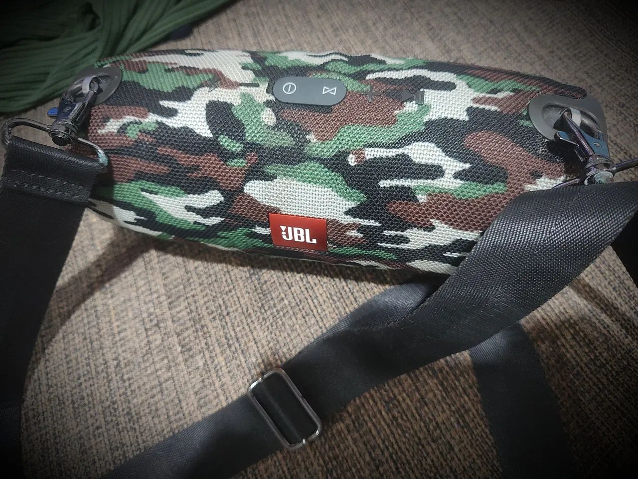 Caixa de som JBL Xtreme Camuflada