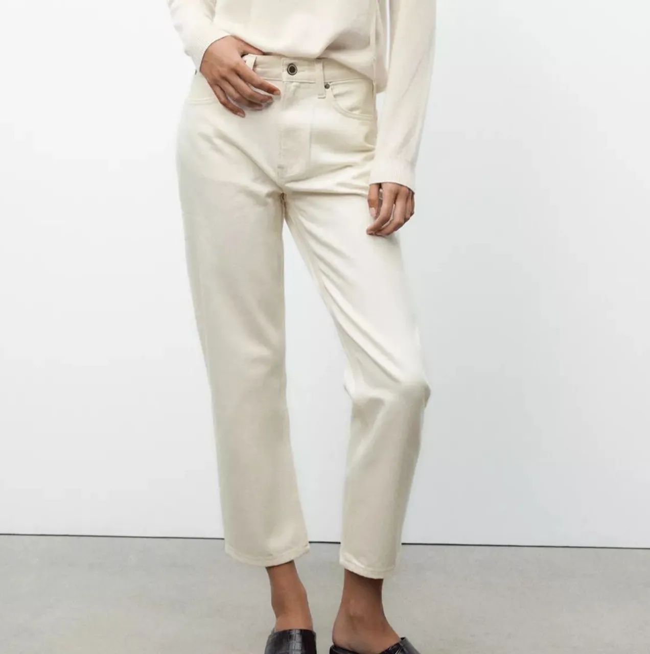 Calça bege Zara