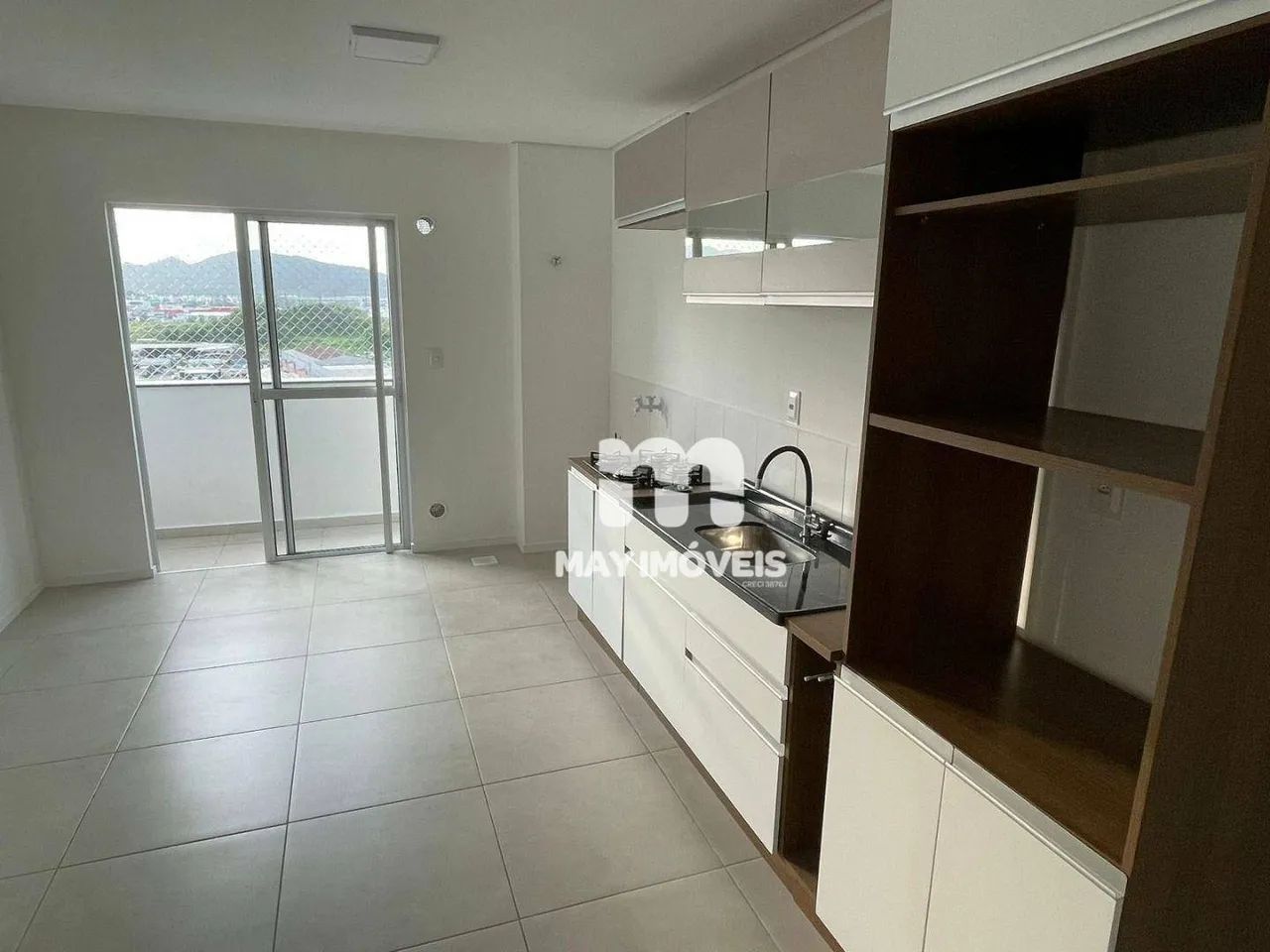 Apartamento com 2 dormitórios para alugar, 55 m² por R$ 2.443,00/mês - Cordeiros - Itajaí/