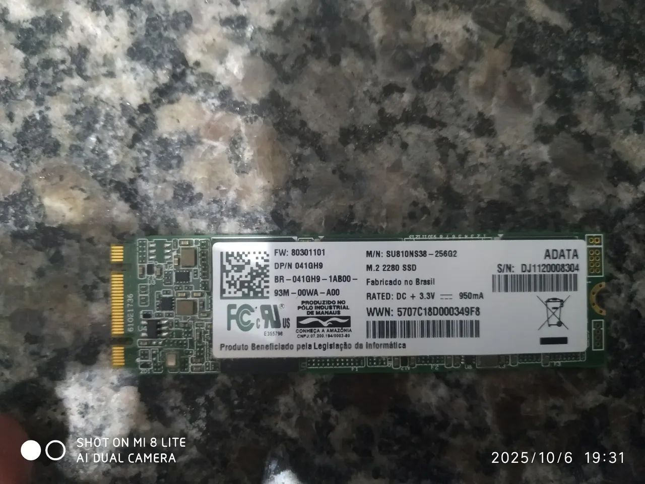 Vendo SSD M264330132557185121