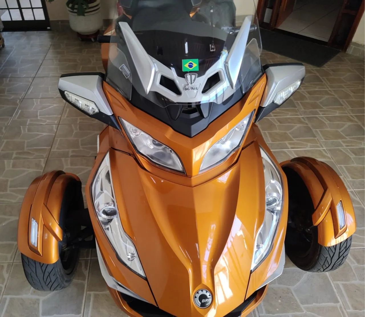 BRP CAN AM SPYDER RT 2014 MOTOR 1330 CC AUTOMÁTICO  - Foto 3
