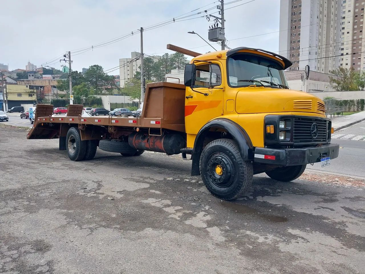 Caminhão Mercedes-Benz 1517 - Foto 11