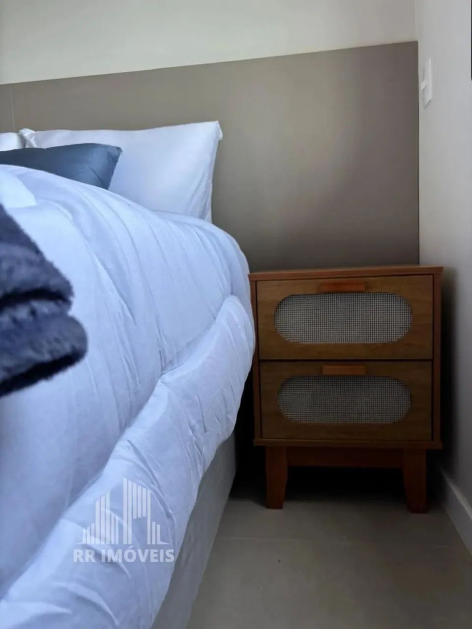 RR8361 Studio MOBILIADO 40m² CONDOMÍNIO FIORI - OPORTUNIDADE - 1 Dormitório 1 Vaga - Barue - Foto 12