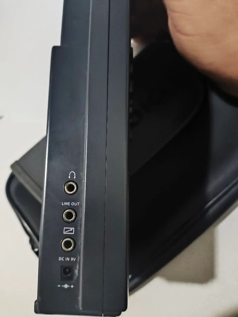Rádio Grundig Yatchboy 500 - Foto 4