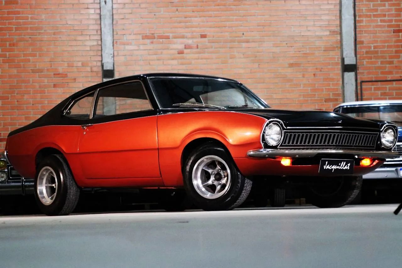 Ford Maverick Super Sedan 8 Cilindros 12V Gasolina 4P Manual 1977