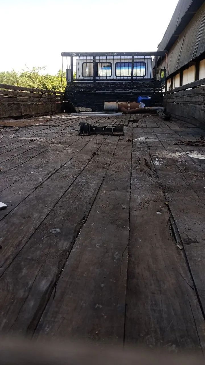 Carroceria de Truck - Foto 2