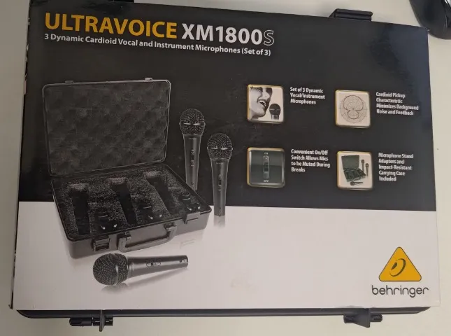 Kit com 3 microfones Ultravoice XM1800S