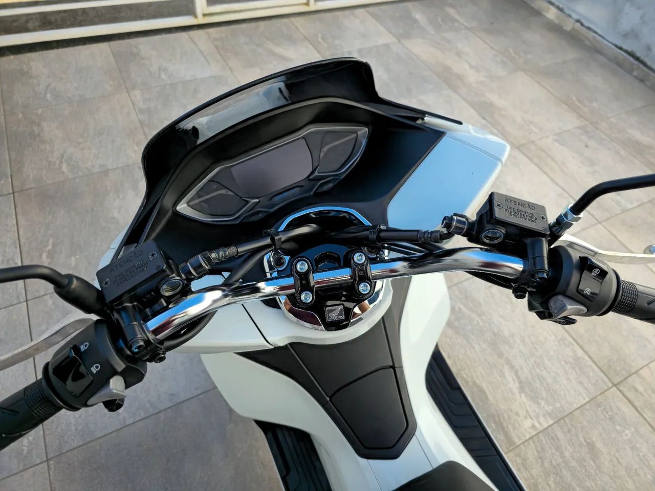 Honda PCX 160 2024 - Único Dono - Foto 4