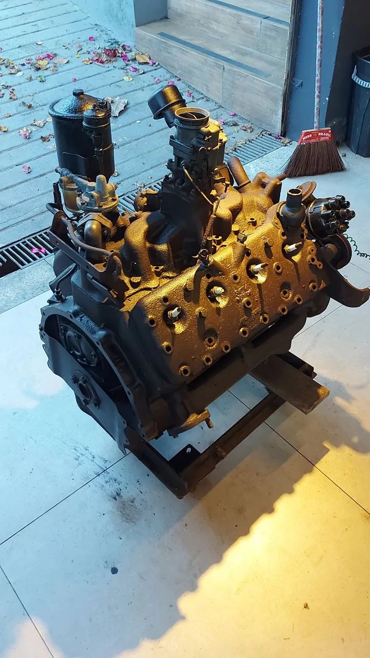 Motor 8CM V8 Flathead 
