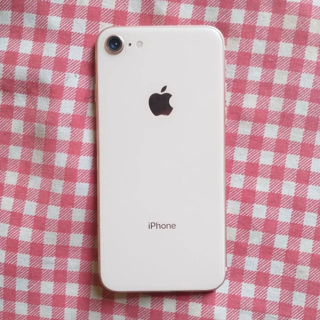 iPhone 8, 64gb - Celulares e Smartphones - Paço do Lumiar