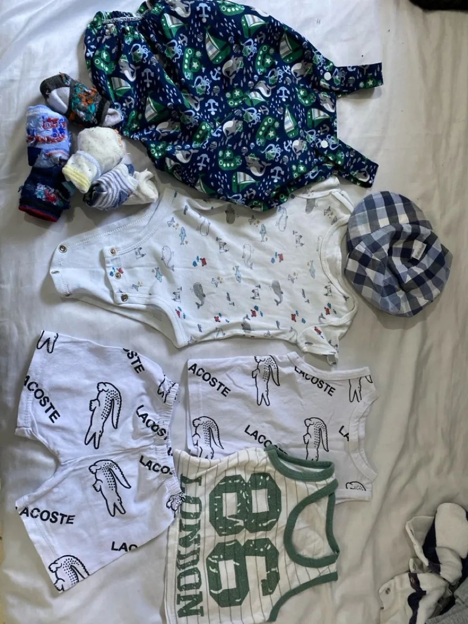 Lote de roupas infantis variadas - Foto 4