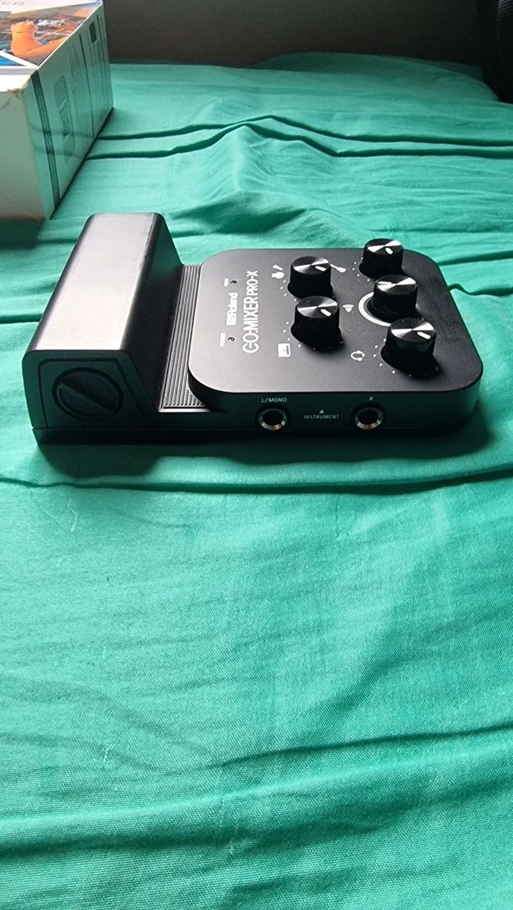Roland GO-Mixer PRO X Interface de áudio profissional  - Foto 4